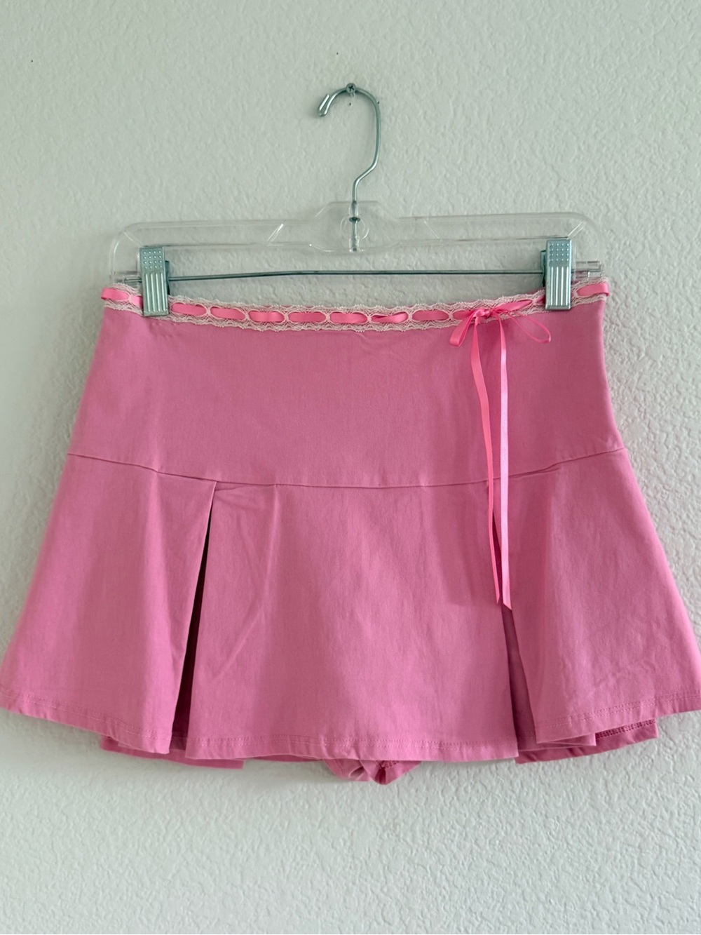 Adorable Pink Women's Pleated Skort with Ribbon Waist